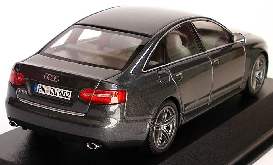 Carro A Escala 1:43 Rs6