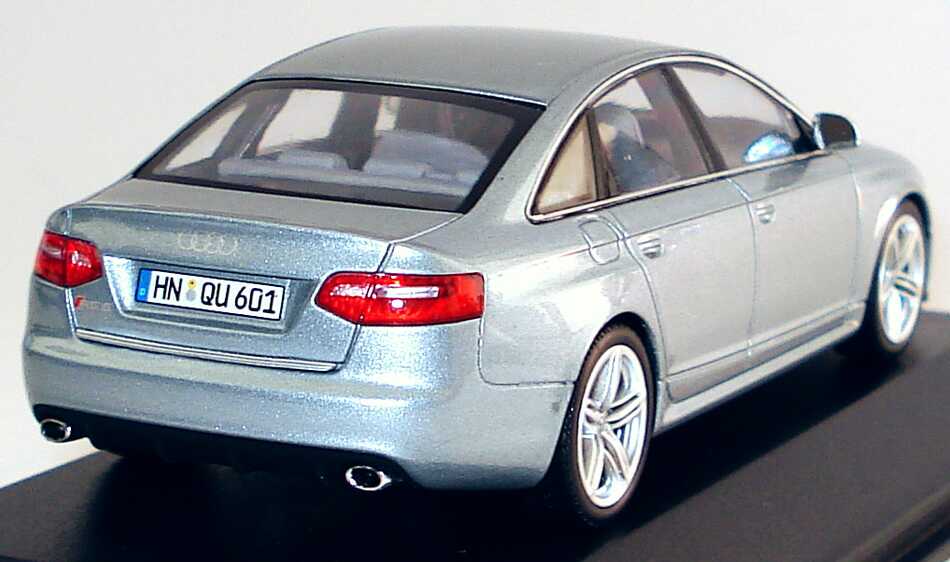 Carro A Escala 1:43 Audi Rs6