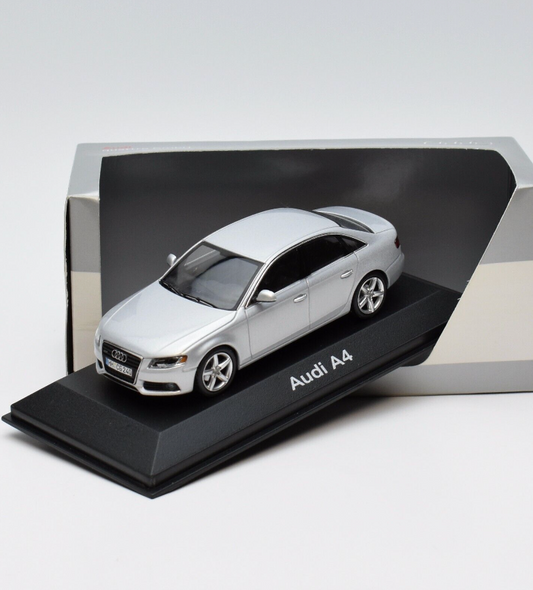 Carro A Escala 1:43 Audi A4 Silver